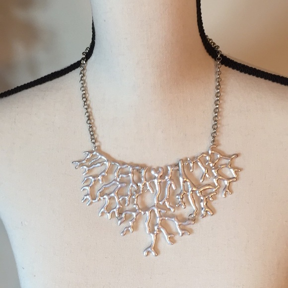 Jewelry - Coral Necklace Beautiful!